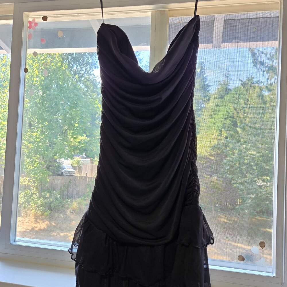 (Sold) Ruched strapless black forever 21 mini dress L NWOT